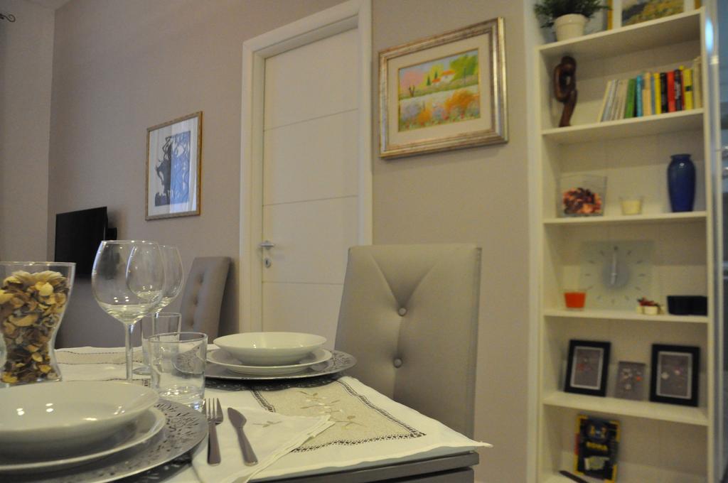 The Prince Apartment Rome Room photo