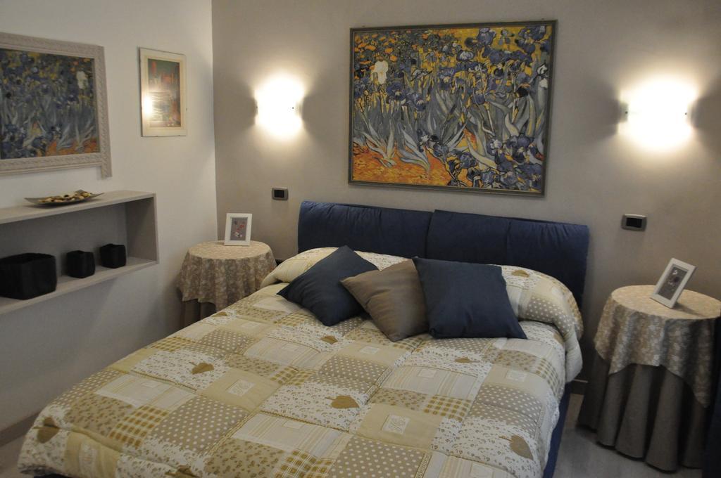 The Prince Apartment Rome Room photo